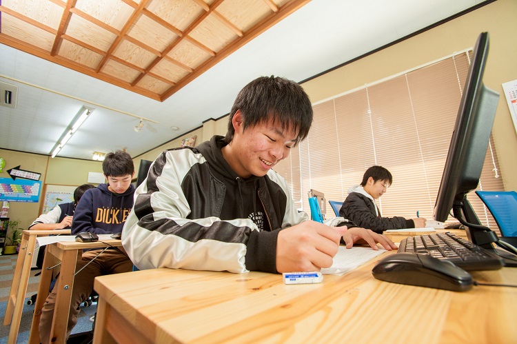 MK個別スクール求人 10月から働ける人募集